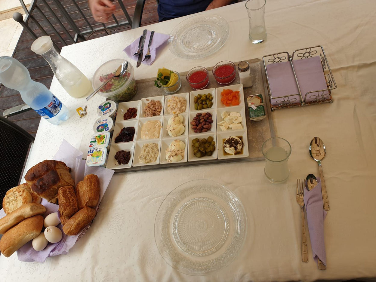 השכרת חדרים לפי שעות בגולן - נופש של מזל