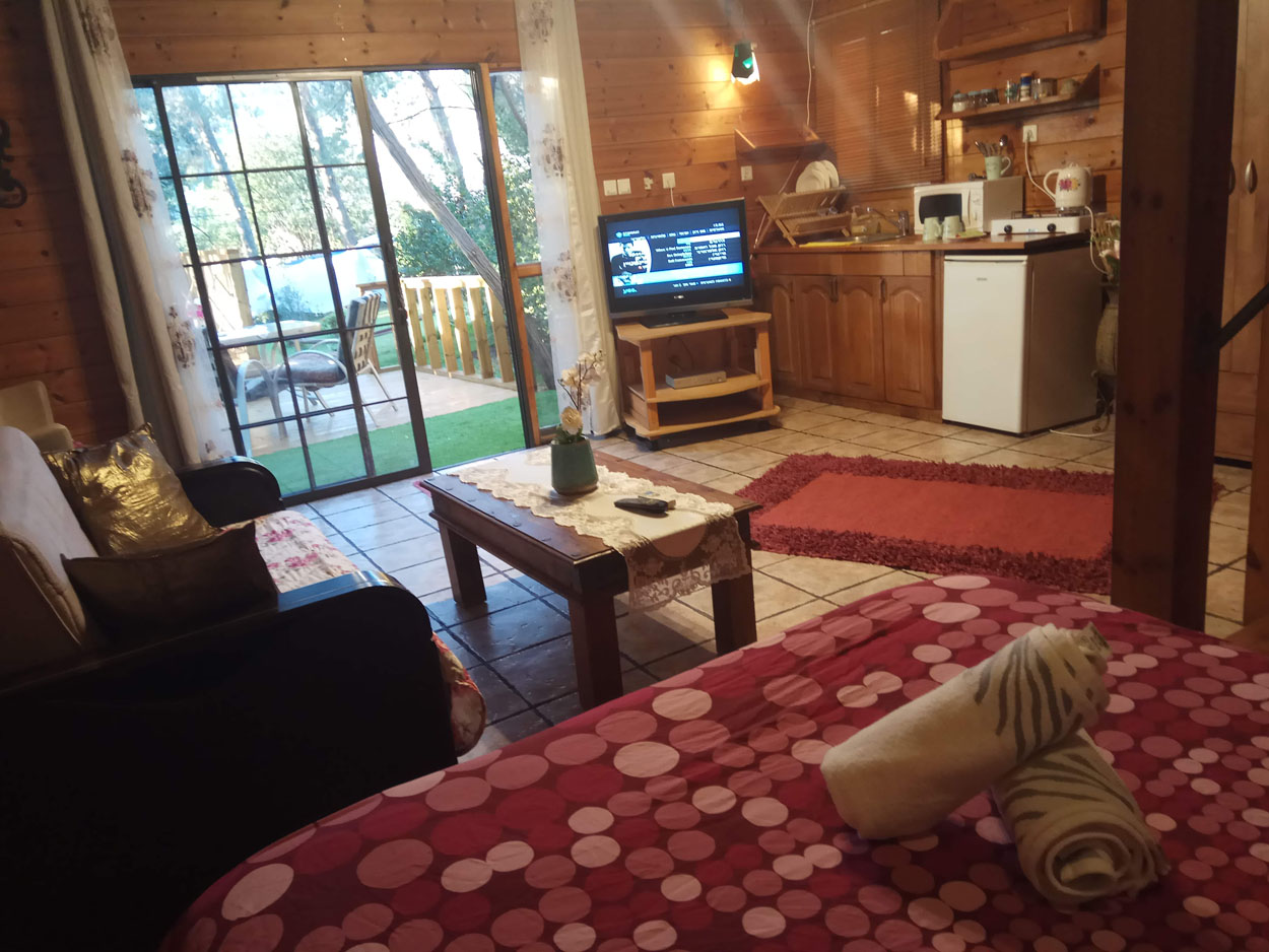 צימרים לפי שעה - צימר מפנק במושב אמירים