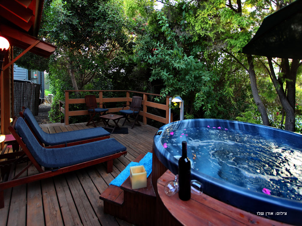 השכרת חדרים לפי שעות בשרון - מקום בטבע, בצרה