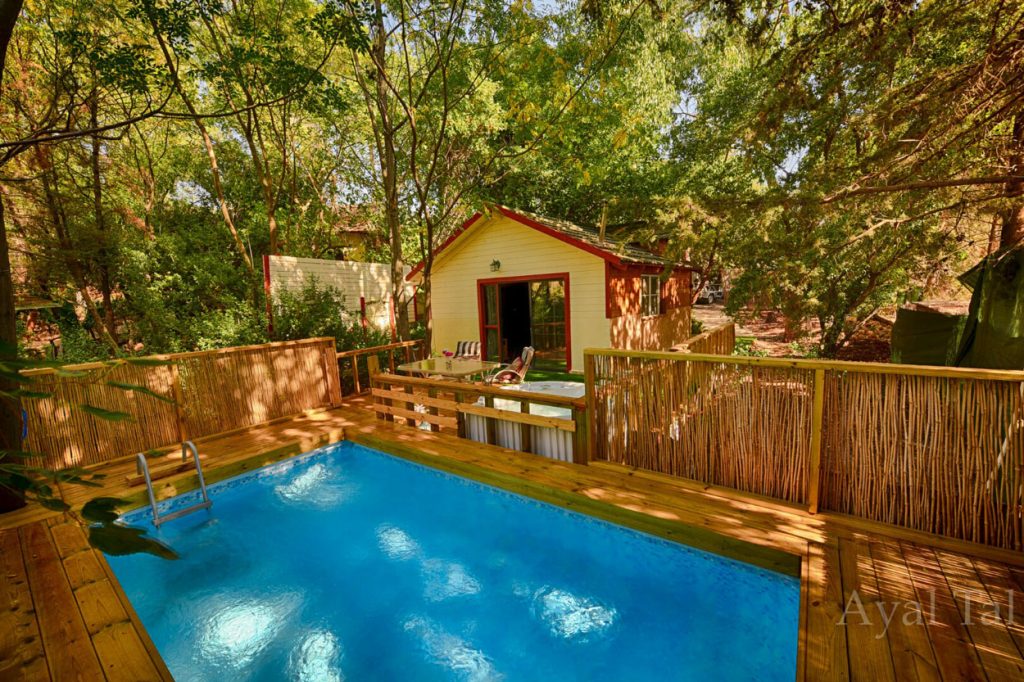 אגם המגע - צימרים לפי שעה באמירים