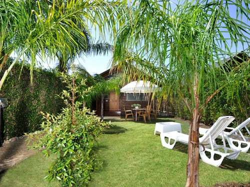 צימרים לפי שעה במגדים - בקתות עץ בכפר