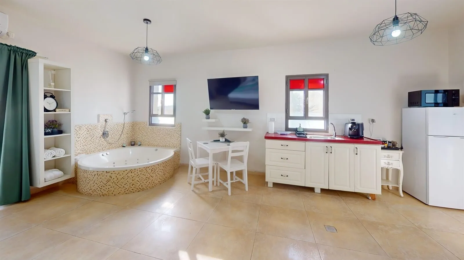 צימרים לפי שעה בחד נס - סוויטות טיפאני