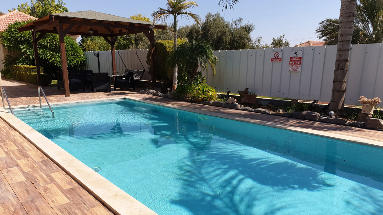 צימרים לפי שעה בתל תאומים - צימר טוב באהבה עם בריכה פרטית לאורחים
